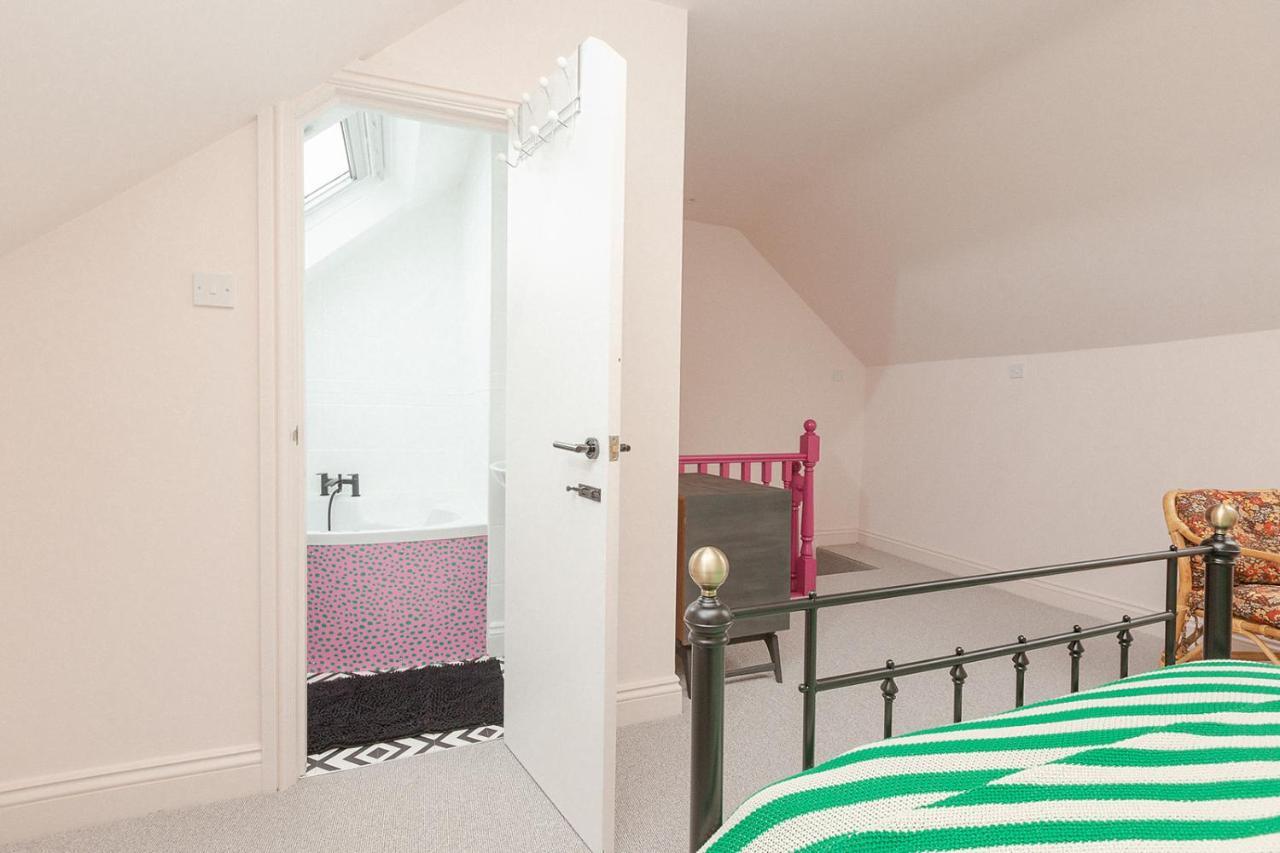 Funky Flat In Margate's Westbrook Bay Apartment *