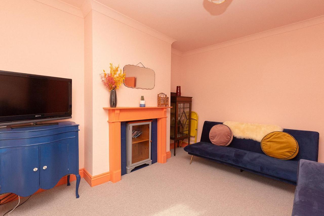 Funky Flat In Margate's Westbrook Bay Apartment *