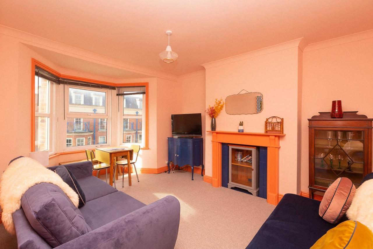 Funky Flat In Margate's Westbrook Bay Apartment *